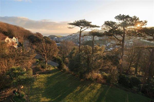 Westwell Hall Guest Accommodation, Bed & Breakfast, Luxury Rooms Ilfracombe Kültér fotó